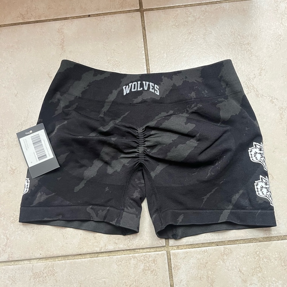 Darc sport scrunch shorts